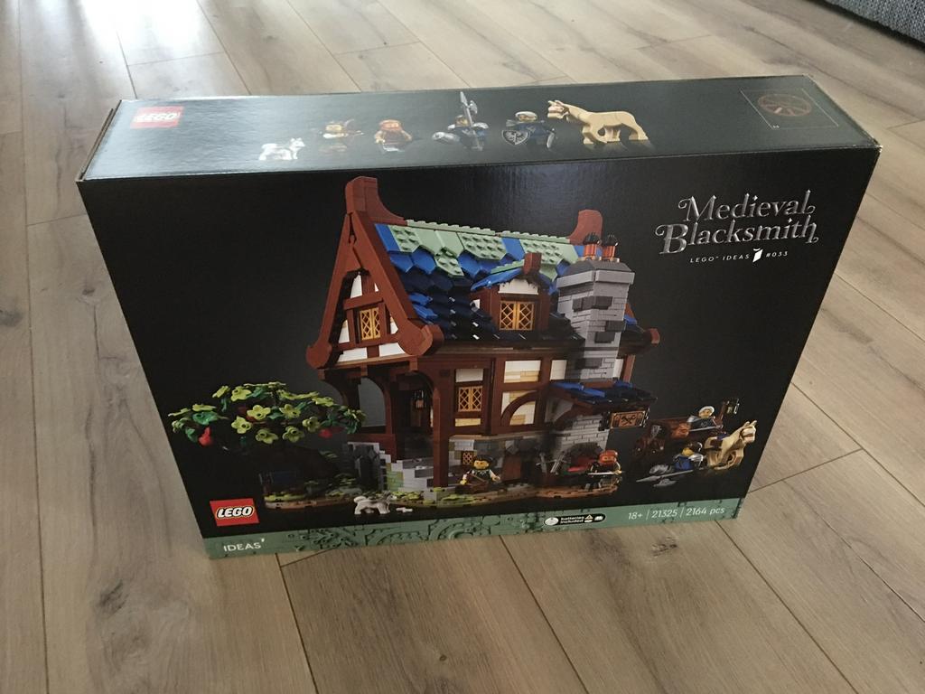 *NIEUW* Lego Ideas 21325 - Medieval Blacksmith, Ophalen of Verzenden, Nieuw, Complete set, Lego