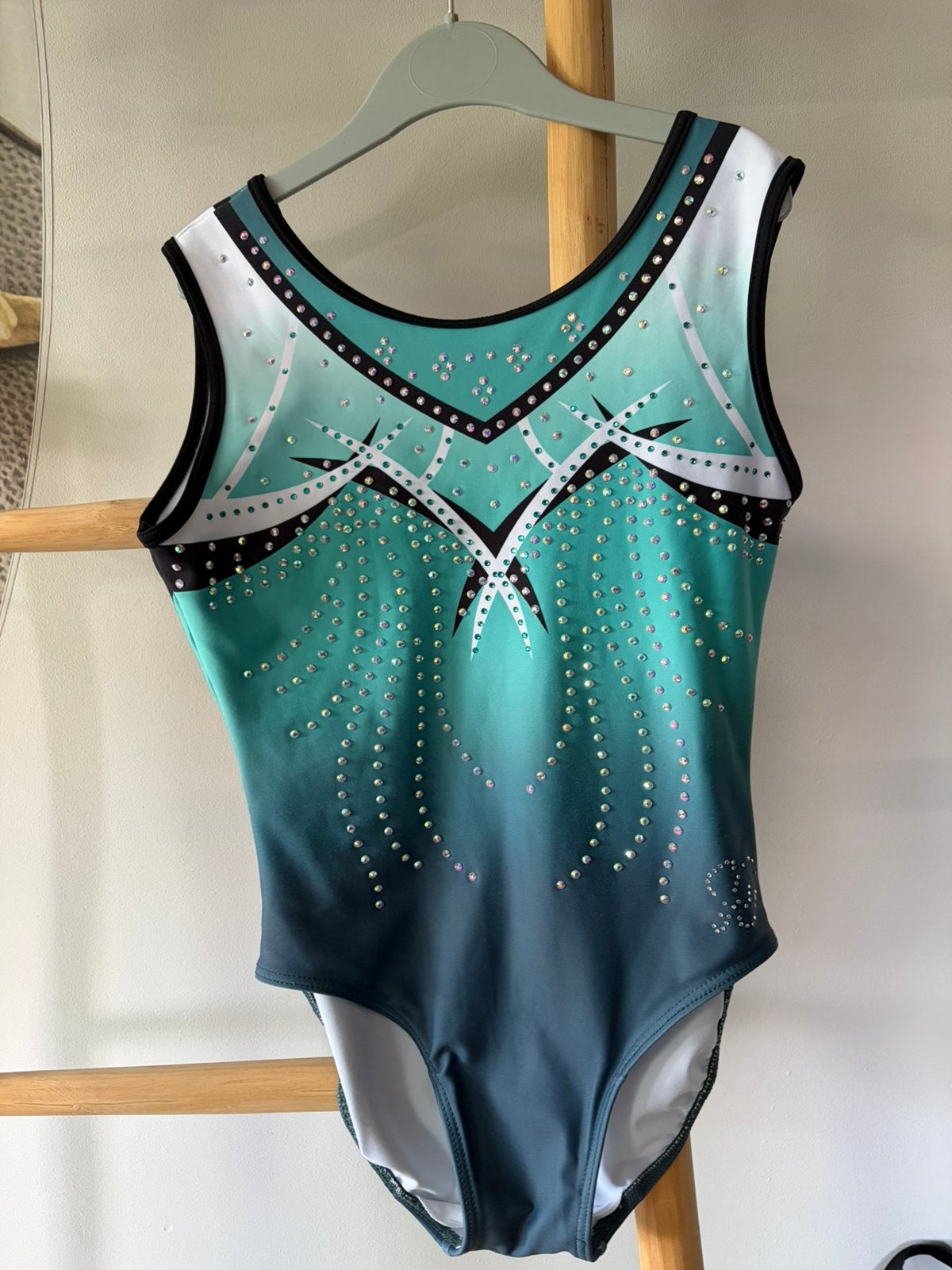 Keurig turnpakje maat cla sparkle & dreams, Sport en Fitness, Turnen, Maat 36 t/m 42, Ophalen of Verzenden, Zo goed als nieuw