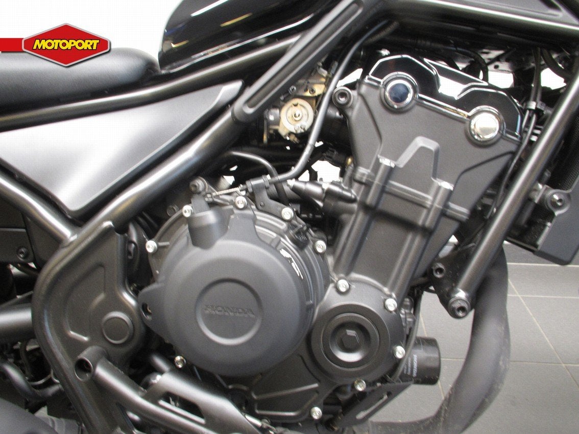 Honda CMX 500 REBEL ABS (bj 2021), Doornveld 180-184
B-1731  ZELLIK, BE, Honda Motor Europe Ltd, Belgian Branche, Chopper, Bedrijf
