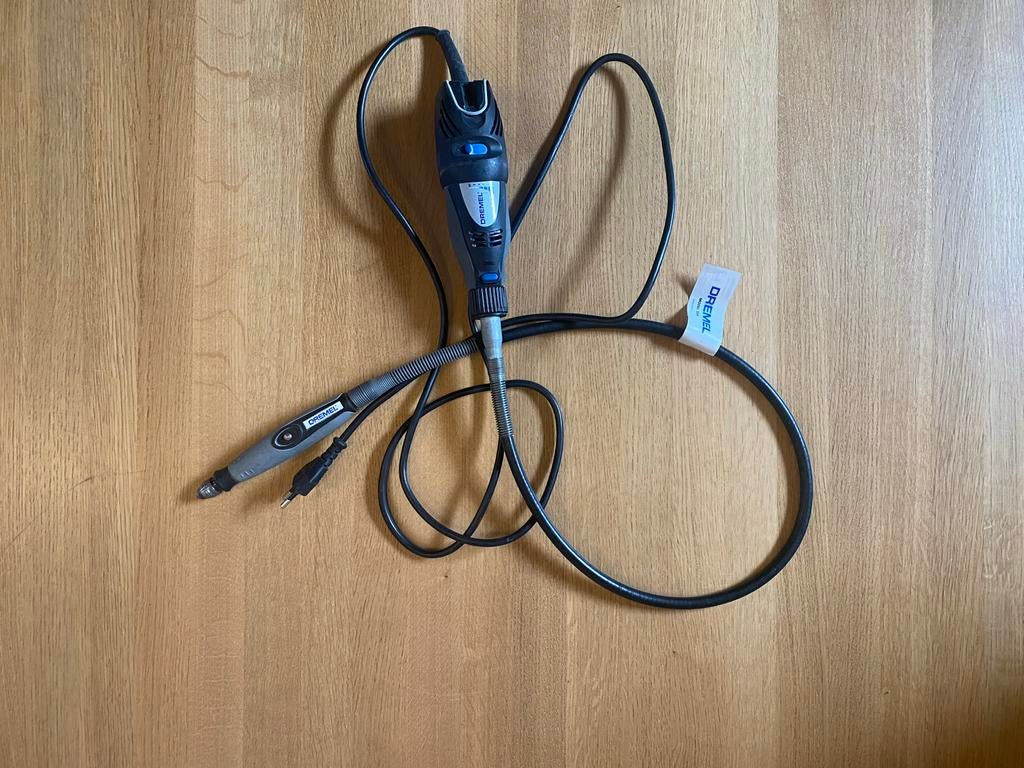 Dremel 225 Flexibele As - Zo goed als nieuw 2 stuks, Ophalen of Verzenden, Zo goed als nieuw, Elektrisch, Overige soorten