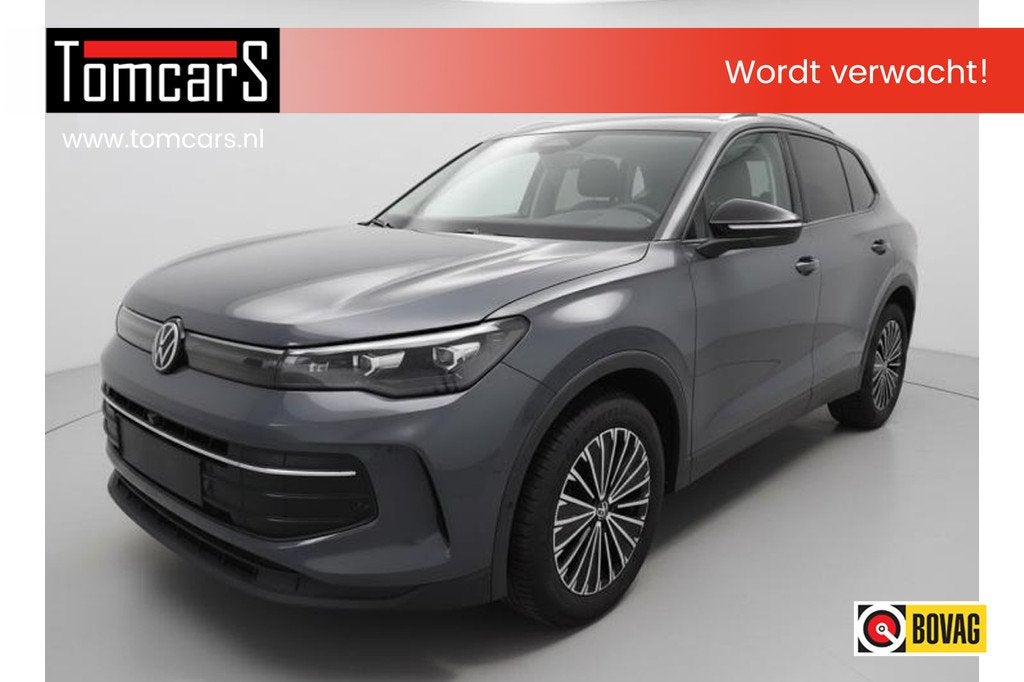 Volkswagen Tiguan 1.5 eTSI 130PK Life Edition Trekhaak/360Ca, 12 maanden, 4 cilinders, Leder en Stof, Automatische klimaatregeling