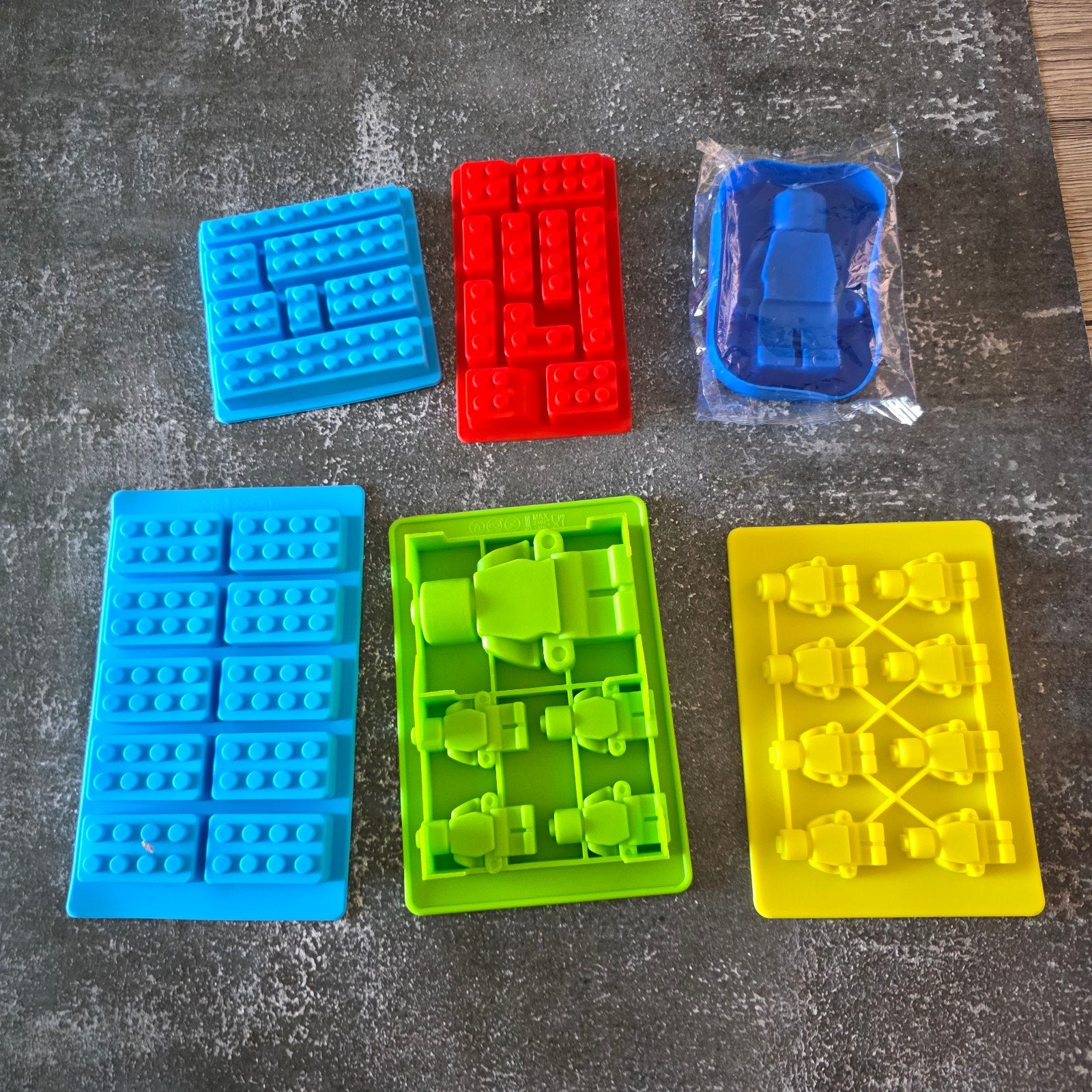 Set van 6 lego siliconen bakvormen, Ophalen of Verzenden, Nieuw, Taarten of Cupcakes, Bakvorm