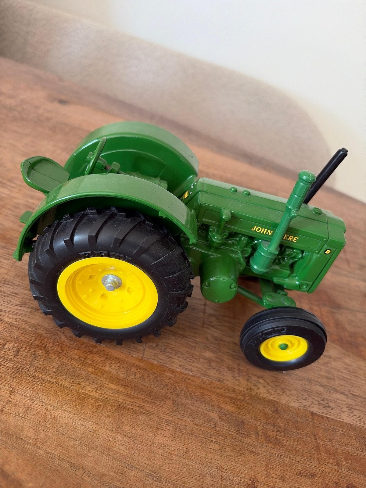 John Deere Tractor Miniatuur - Groen met Gele Velgen, Ophalen of Verzenden, Gebruikt