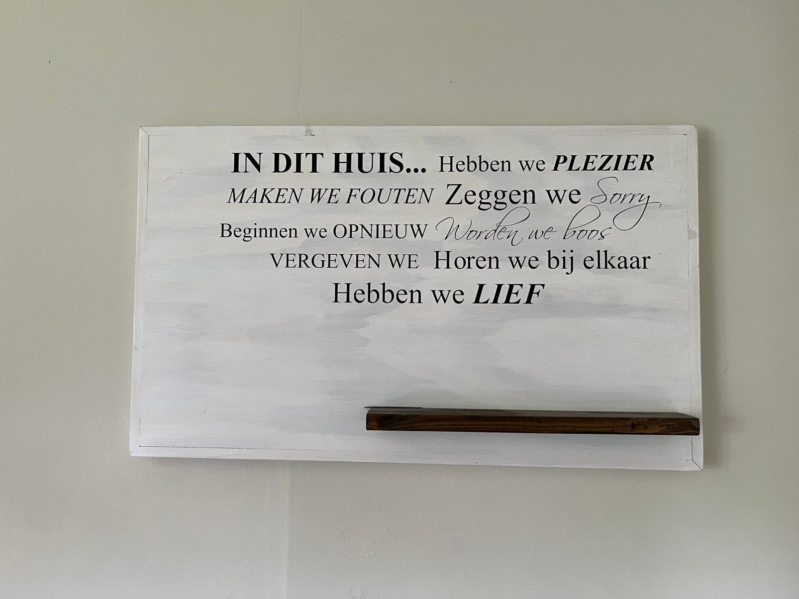 Schilderij met inspirerende tekst en plankje,  60x100 cm, Ophalen, Zo goed als nieuw