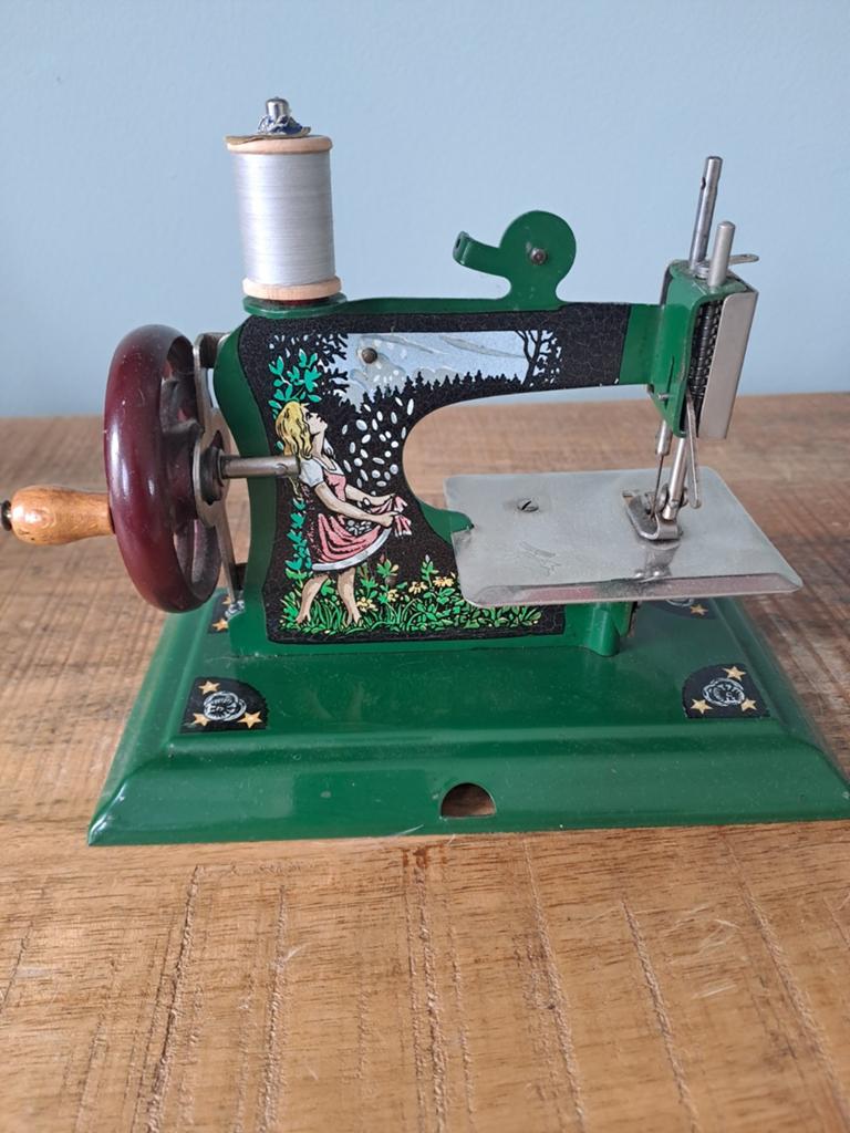 Kindernaaimachine Schurhoff, Ophalen of Verzenden