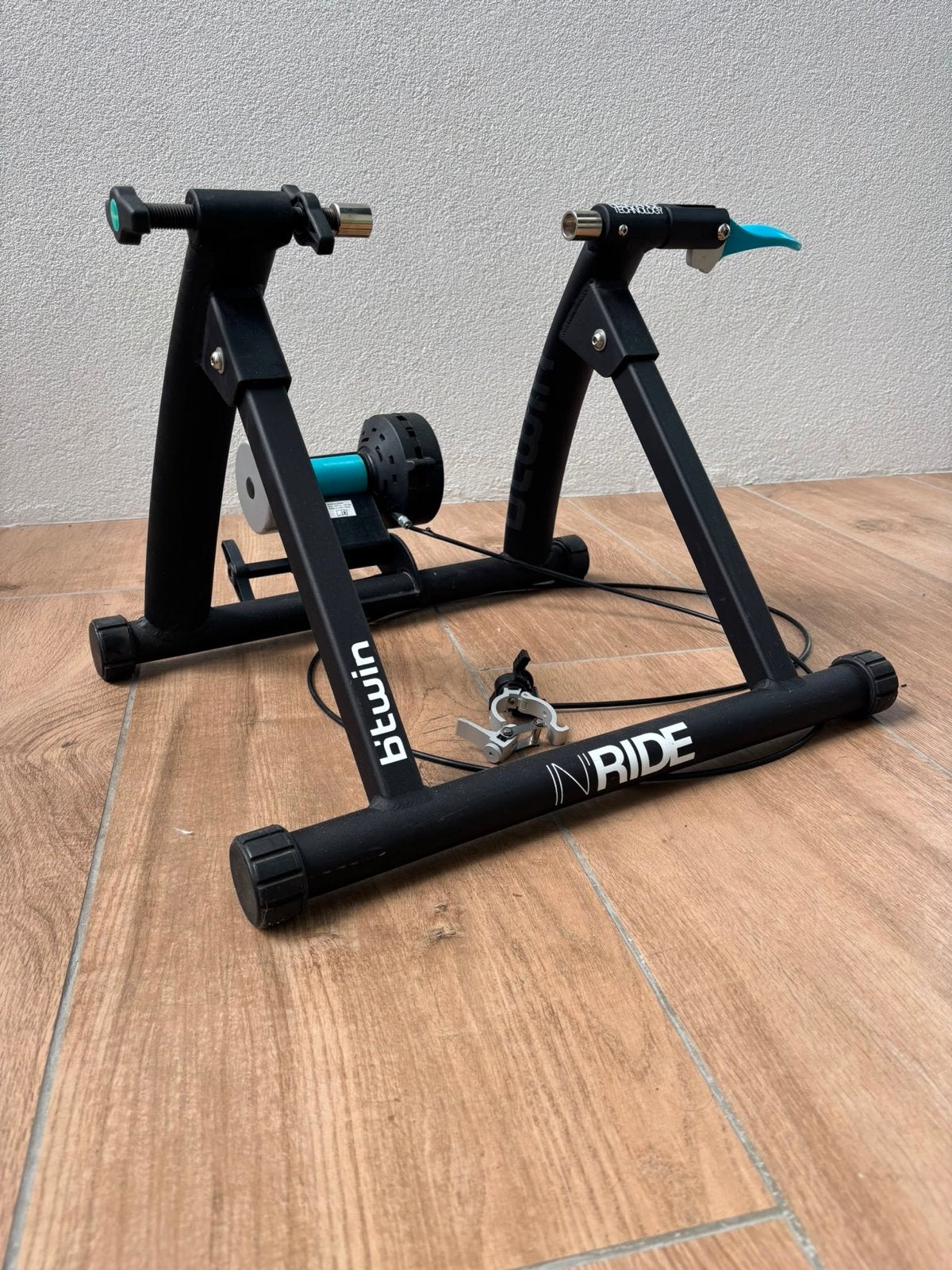 B'Twin Indoor Fiets Trainer - Zo goed als nieuw, Ophalen, Zo goed als nieuw, Overige typen