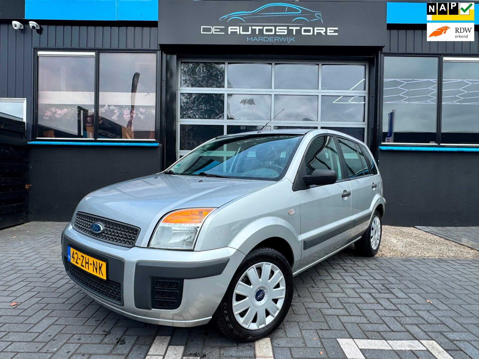 Ford Fusion 1.4-16V Cool & Sound Airco Trekhaak Zeer nette A, Auto's, Ford, Voorwielaandrijving, Dealer onderhouden, Gebruikt