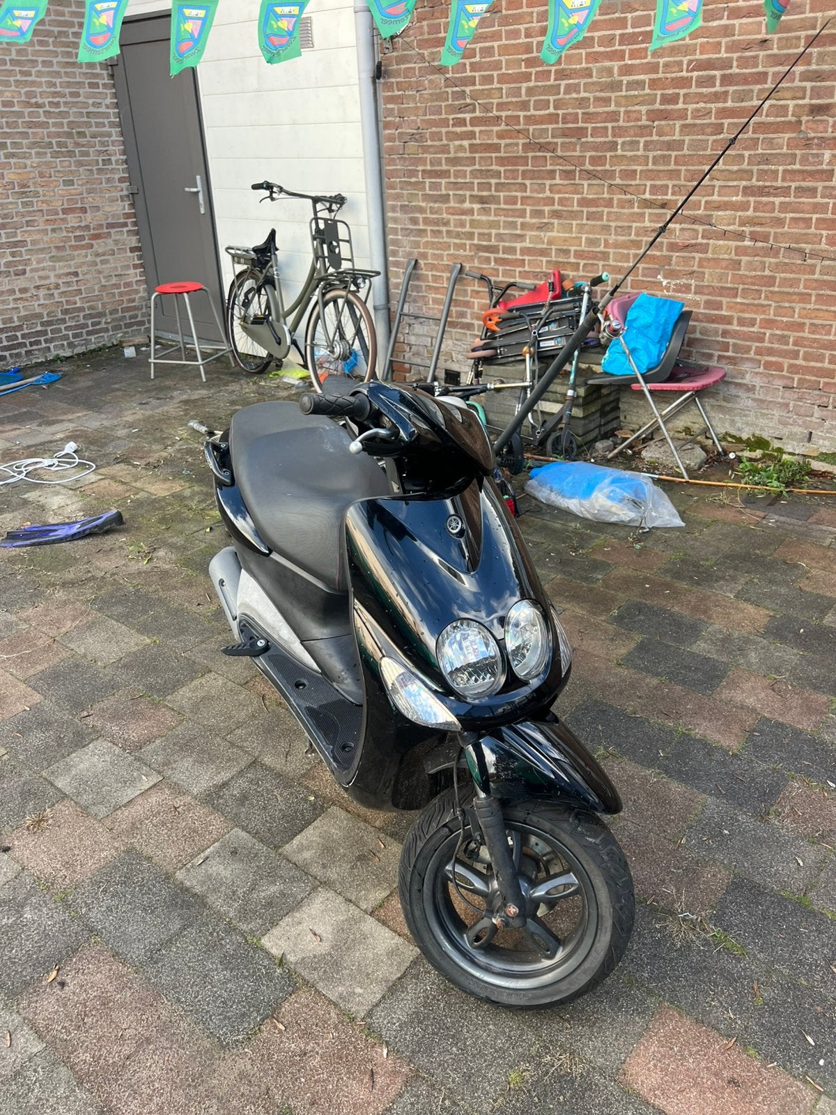 yamaha neos 50cc, Fietsen en Brommers, Ophalen, Gebruikt, Maximaal 45 km/u, Benzine