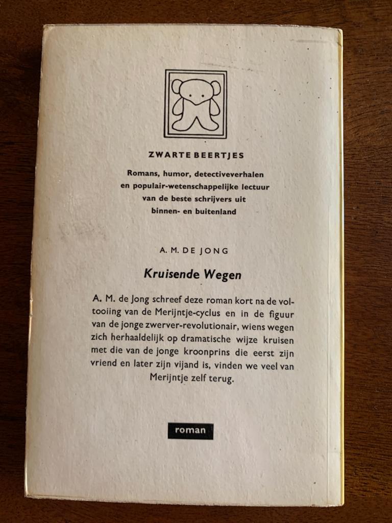Kruisende Wegen - A.M. de Jong (Zwarte Beertjes) Dick Bruna, Ophalen of Verzenden, Zo goed als nieuw, Nederland
