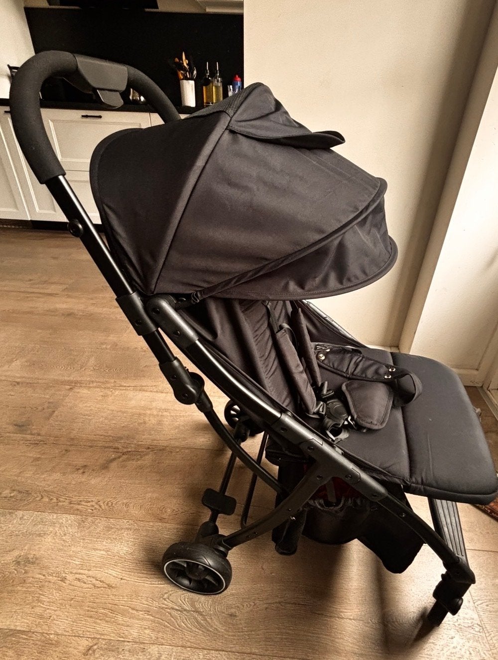 Compacte buggy, zo goed als nieuw, slechts 2 weken gebruikt, Ophalen, Zo goed als nieuw