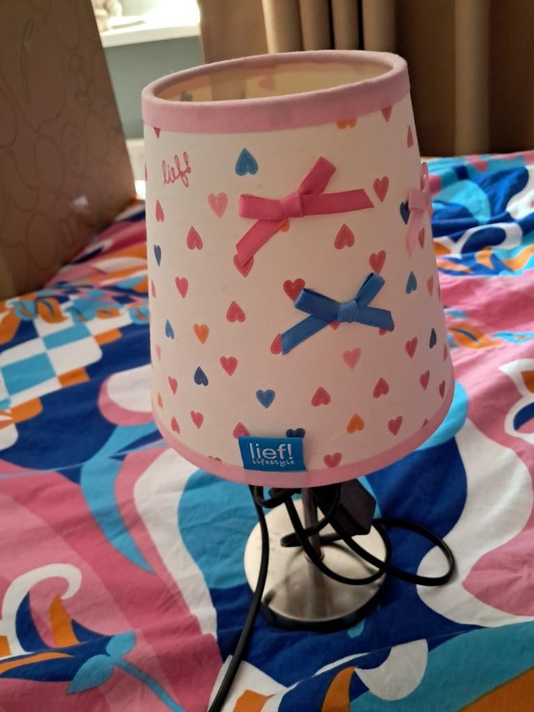 Lamp van lief, Ophalen