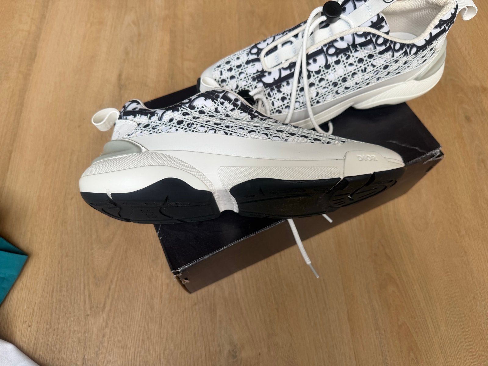 Dior B27 Maat 42, met Dior Oblique Galaxy-motief, Ophalen of Verzenden, Nieuw, Wit, Sneakers of Gympen