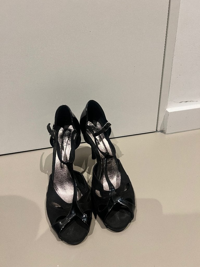 Black high-heel shoes Larisa, Zwart, Overige typen, Ophalen of Verzenden, Larisa