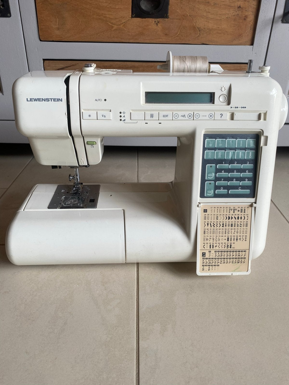 Lewenstein Memory Craft 4000 Naaimachine, Ophalen, Gebruikt, Naaimachine, Lewenstein