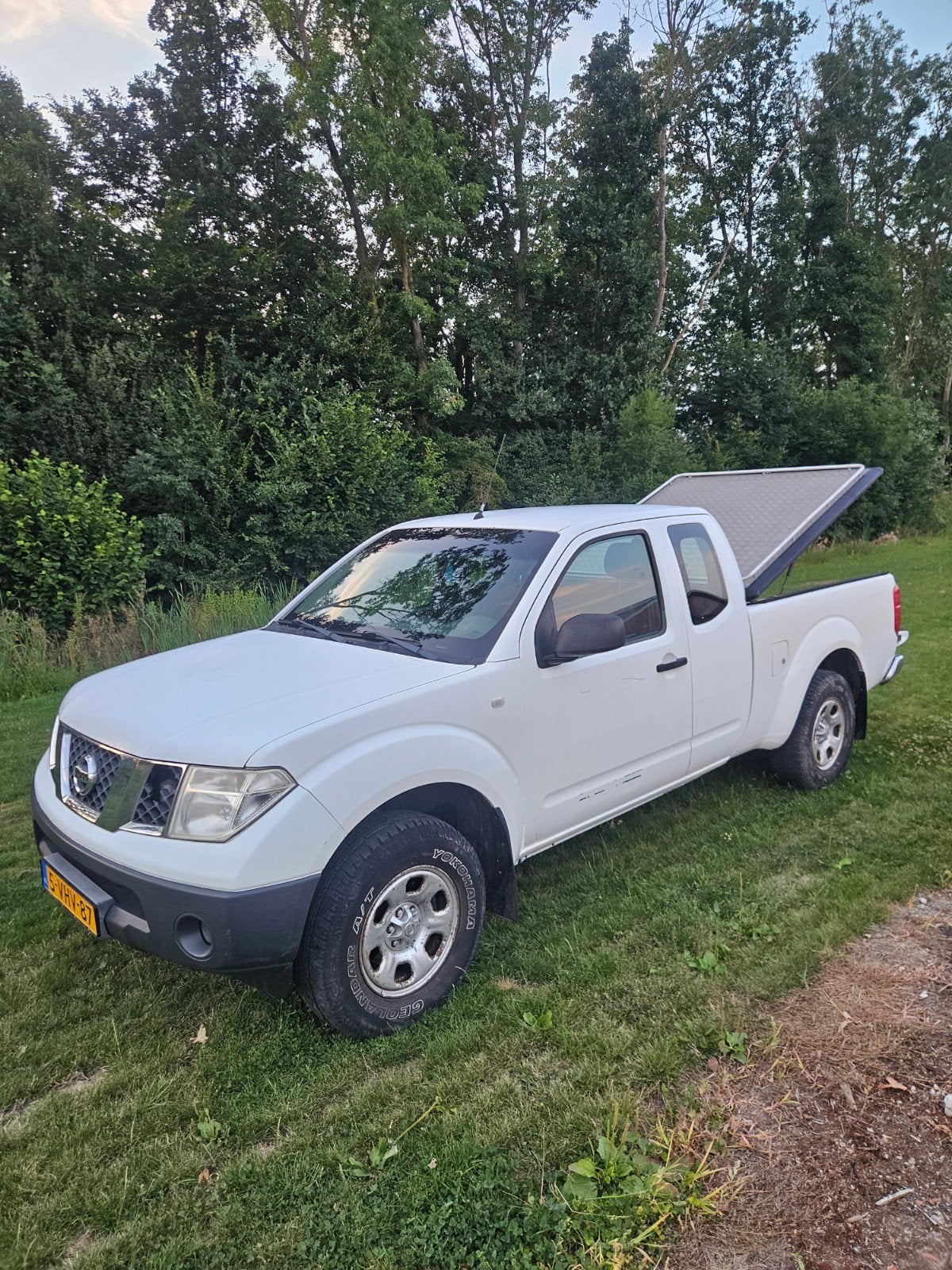 Nissan Navara 2.5 DCI King-cab 4WD DPF 2010, 4 cilinders, Origineel Nederlands, Vierwielaandrijving, 1930 kg