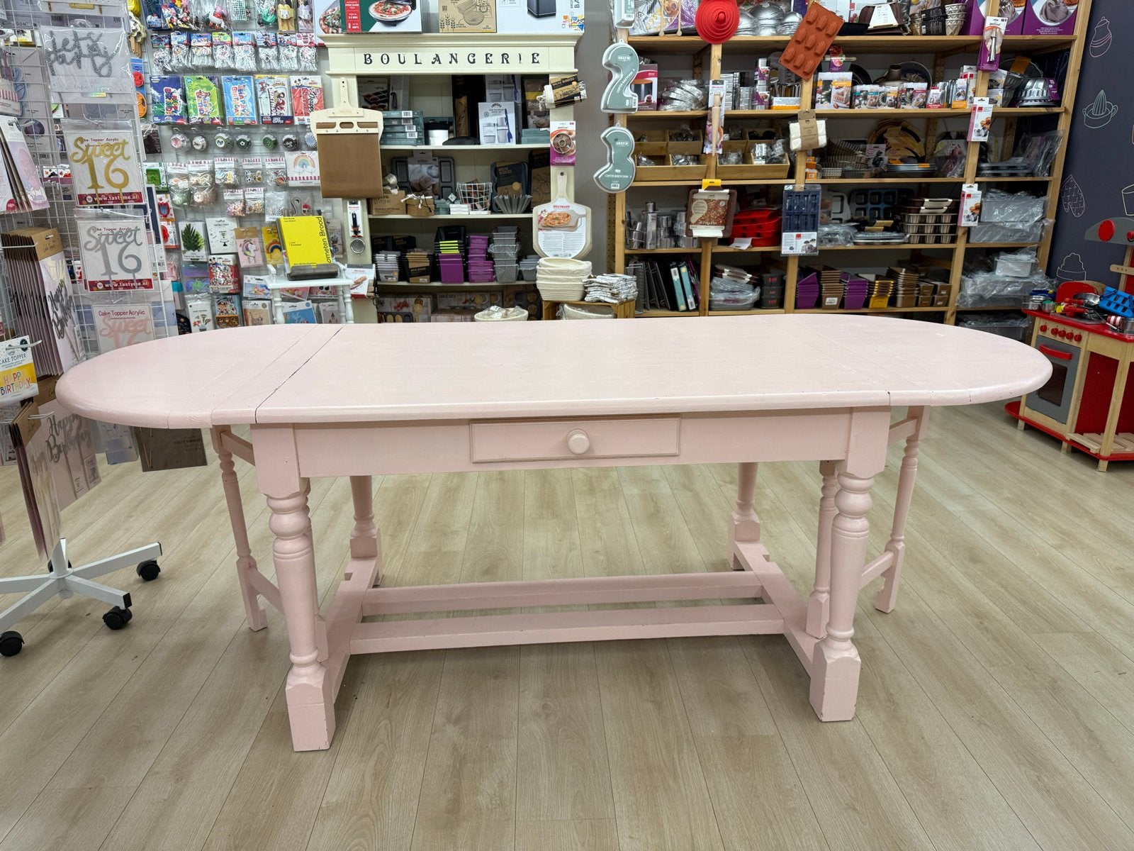 Roze uitklapbare tafel met lade, Huis en Inrichting, Tafels | Eettafels, Ophalen, Gebruikt, 200 cm of meer, 50 tot 100 cm