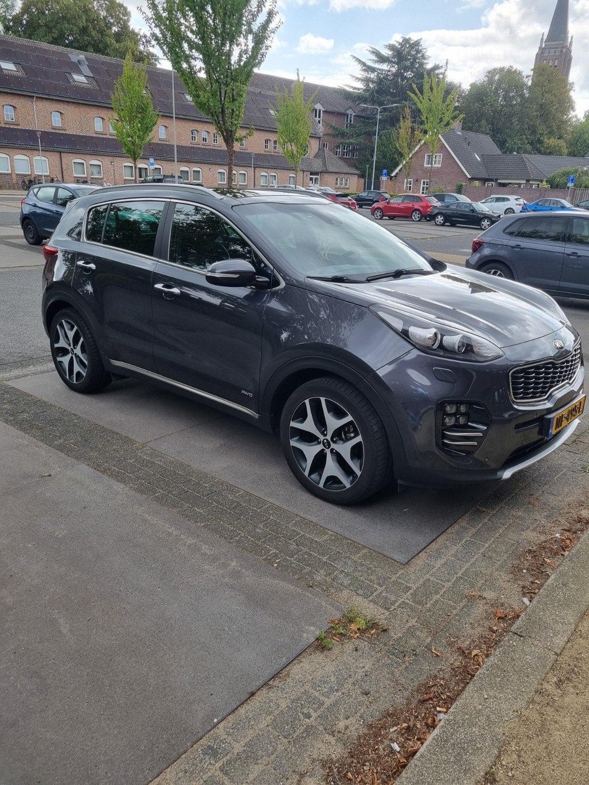 Kia Sportage 1.6 T-gdi 4WD AUT 2017 Grijs, Auto's, Adaptive Cruise Control, 4 cilinders, Vierwielaandrijving, Particulier