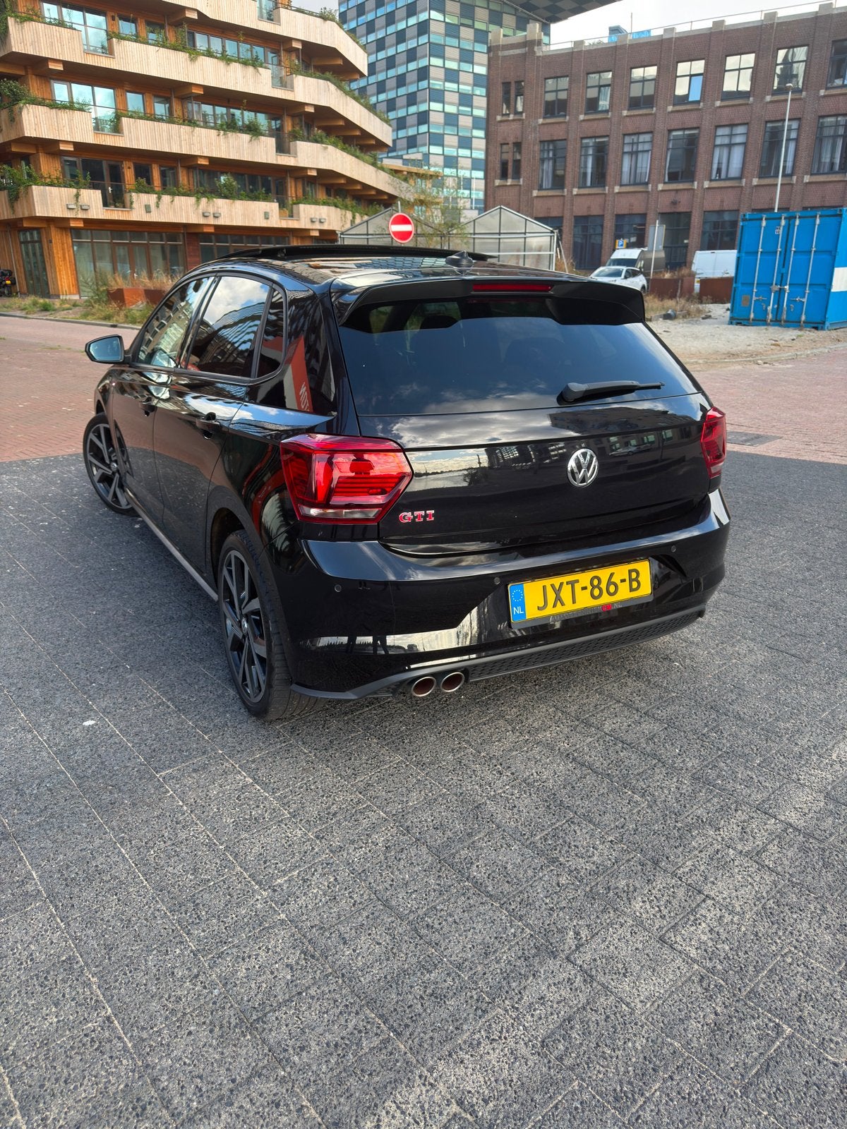 Volkswagen Polo 2.0 TSI 200pk 6-DSG 2019 Zwart, Auto's, 4 cilinders, Zwart, 1200 kg, Particulier