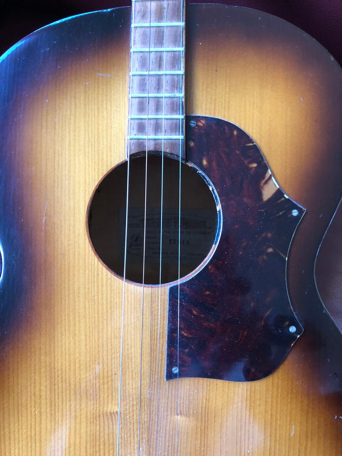 Foto 3 van Tenor gitaar merk Framus