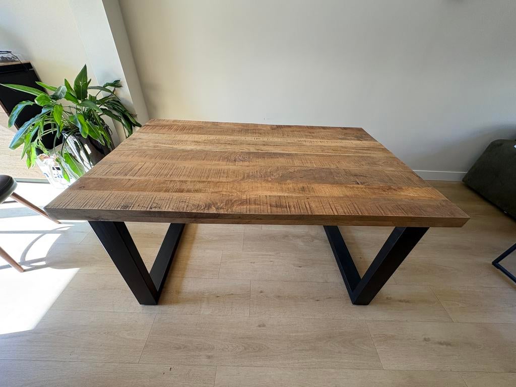 Eetkamertafel Trevor 160x100x78, Huis en Inrichting, Tafels | Eettafels, Ophalen, 50 tot 100 cm, Zo goed als nieuw, 150 tot 200 cm