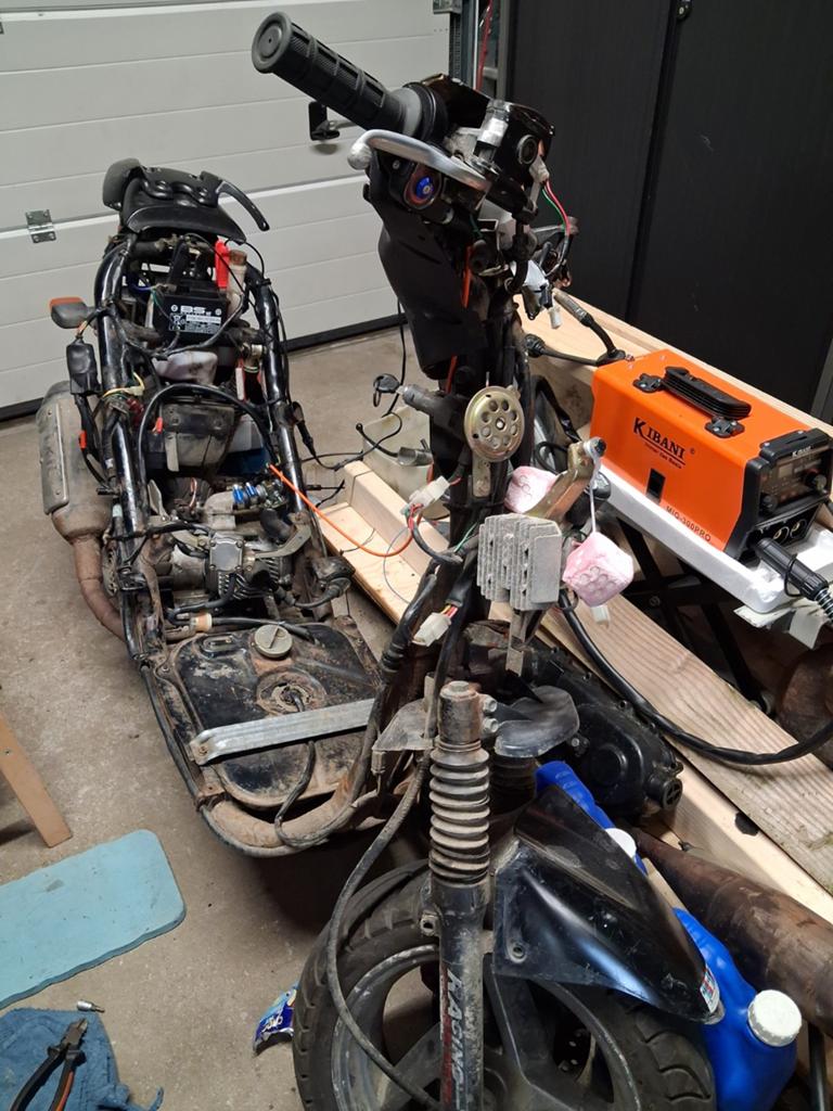 Project scooter, Fietsen en Brommers, Brommeronderdelen | Scooters, Ophalen, Gebruikt, Overige typen, SYM