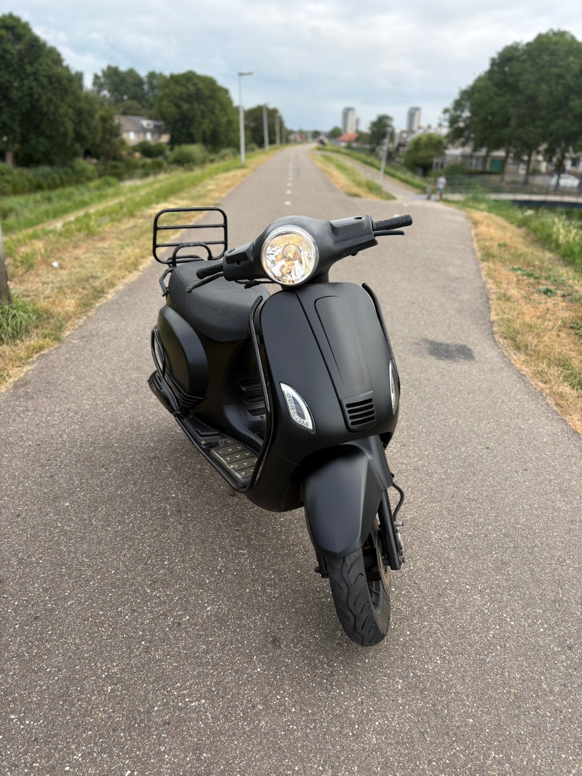 Agm scooter | 2019 | brom, Ophalen, Zo goed als nieuw, Benzine, Overige merken