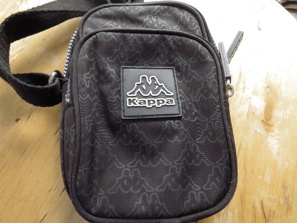  zwart crossbody tas met logopatroon  Kappa via primark, Ophalen of Verzenden, Gebruikt, Zwart, Overige merken
