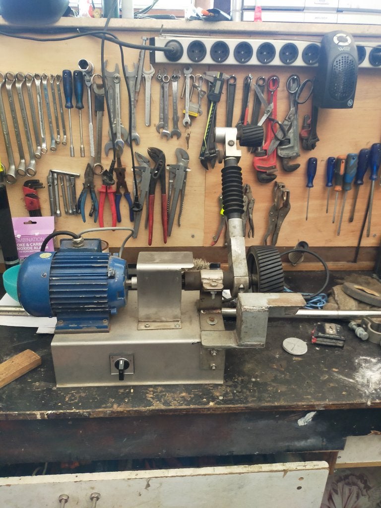 Slijpmachine, Ophalen, Gebruikt, Minder dan 700 watt, Werkbankslijpmachine