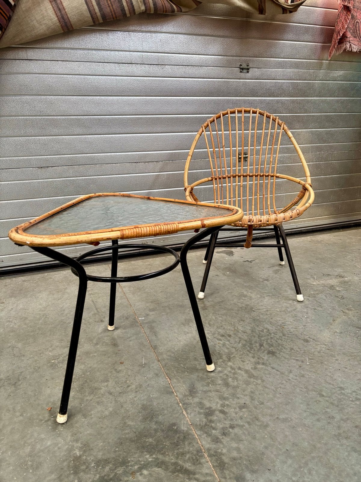 Vintage rotan stoel en bijzettafel set Rohé, Ophalen