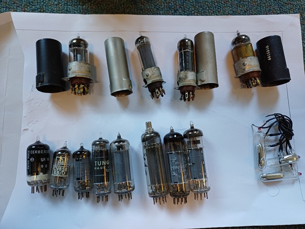 Diverse partij radiobuizen en elektronica onderdelen, Ophalen of Verzenden, Gebruikt