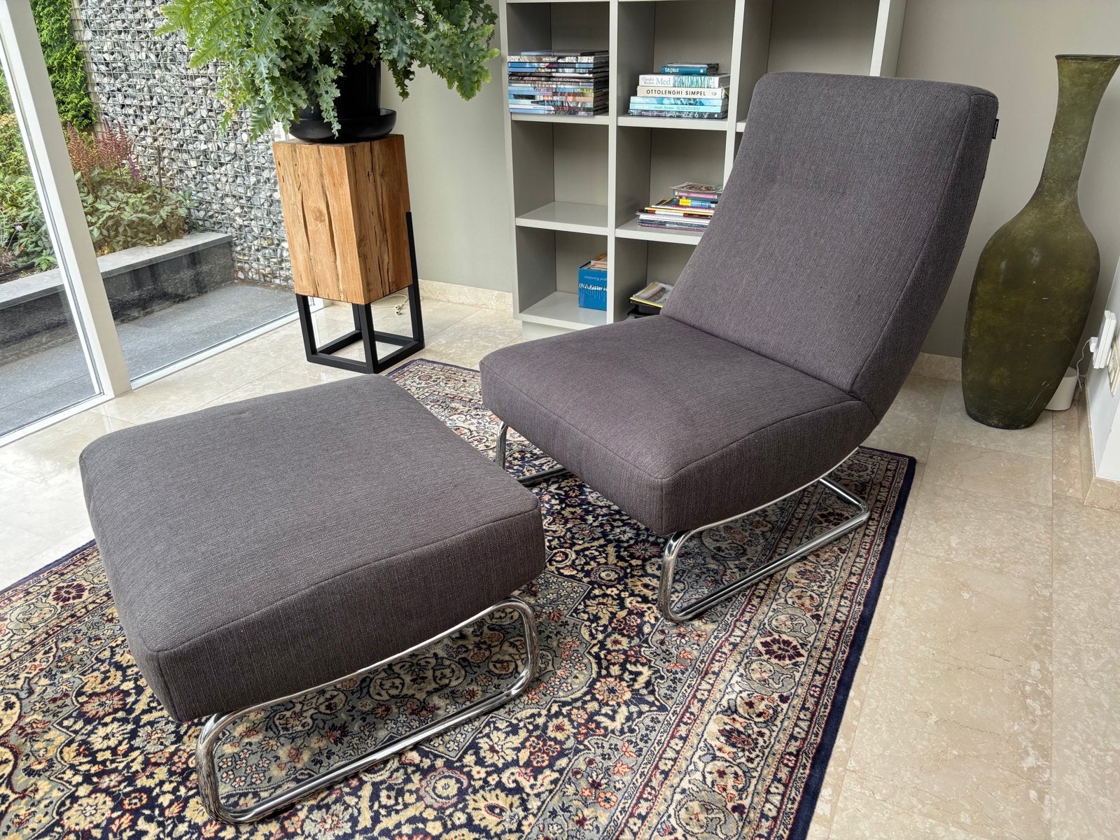Rolf Benz Freistil fauteuil met voetenbank, Ophalen, Zo goed als nieuw, Stof, 75 tot 100 cm