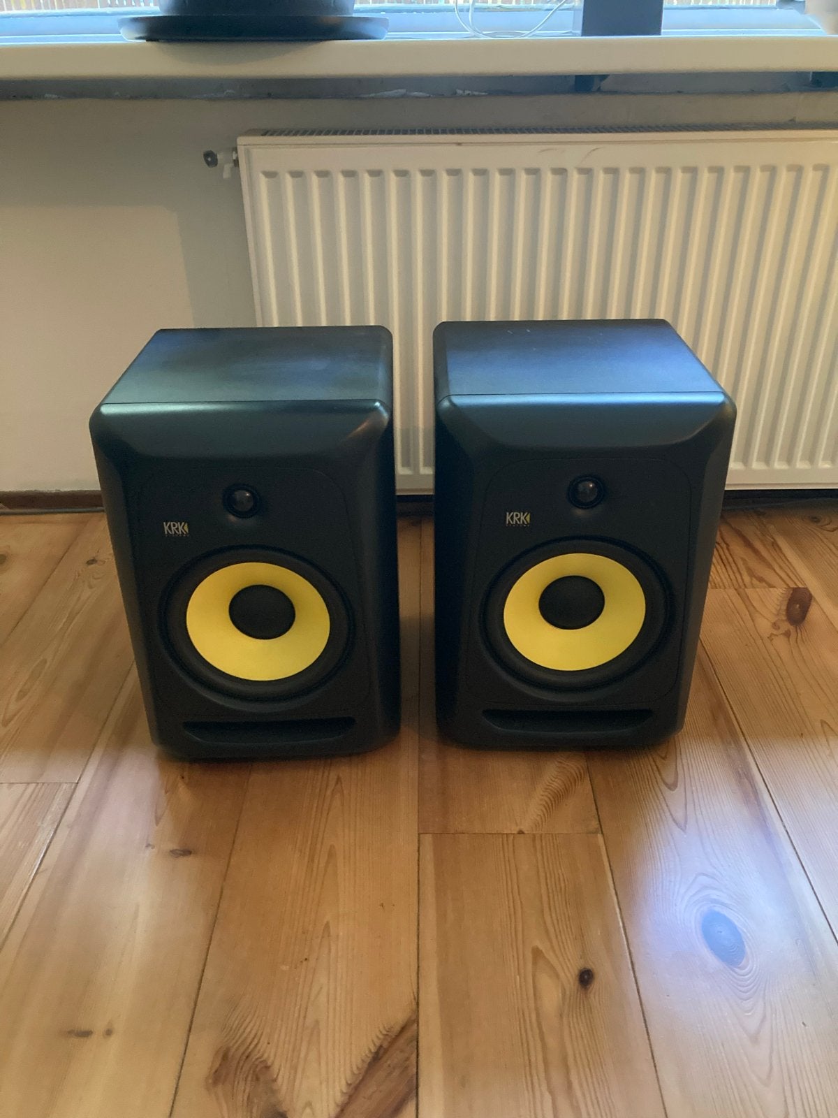 KRK Classic 8 Studiomonitoren (Paar), Studiomonitor, Inclusief kabels, Zo goed als nieuw, KRK