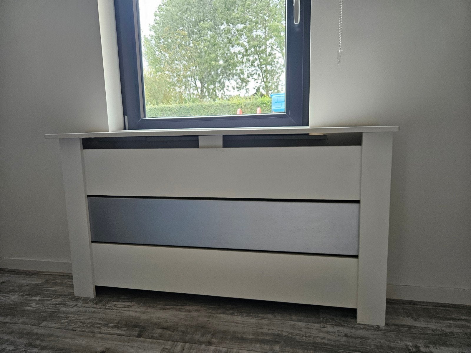 Radiatorombouw (wit/zilver), Doe-het-zelf en Verbouw, Ophalen, Minder dan 60 cm, Radiator, 30 tot 80 cm