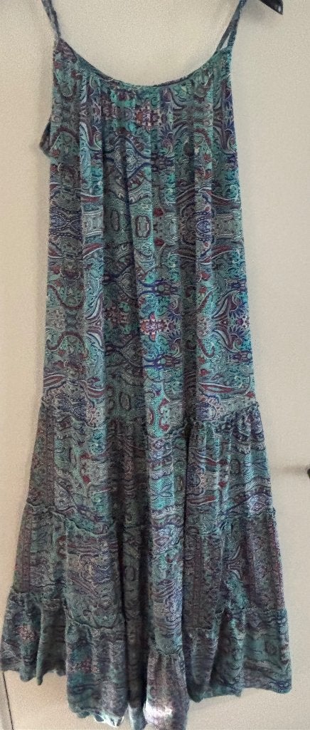 Jurk / maxi silk dress one size, Maat 42/44 (L), Zo goed als nieuw, Onder de knie, Verzenden