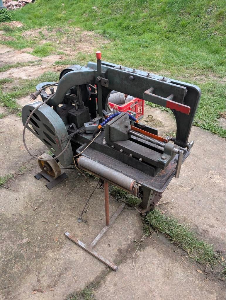 Automatische zaagmachine beugel zaag machine ijzer, Ophalen, 1200 watt of meer, 70 mm of meer