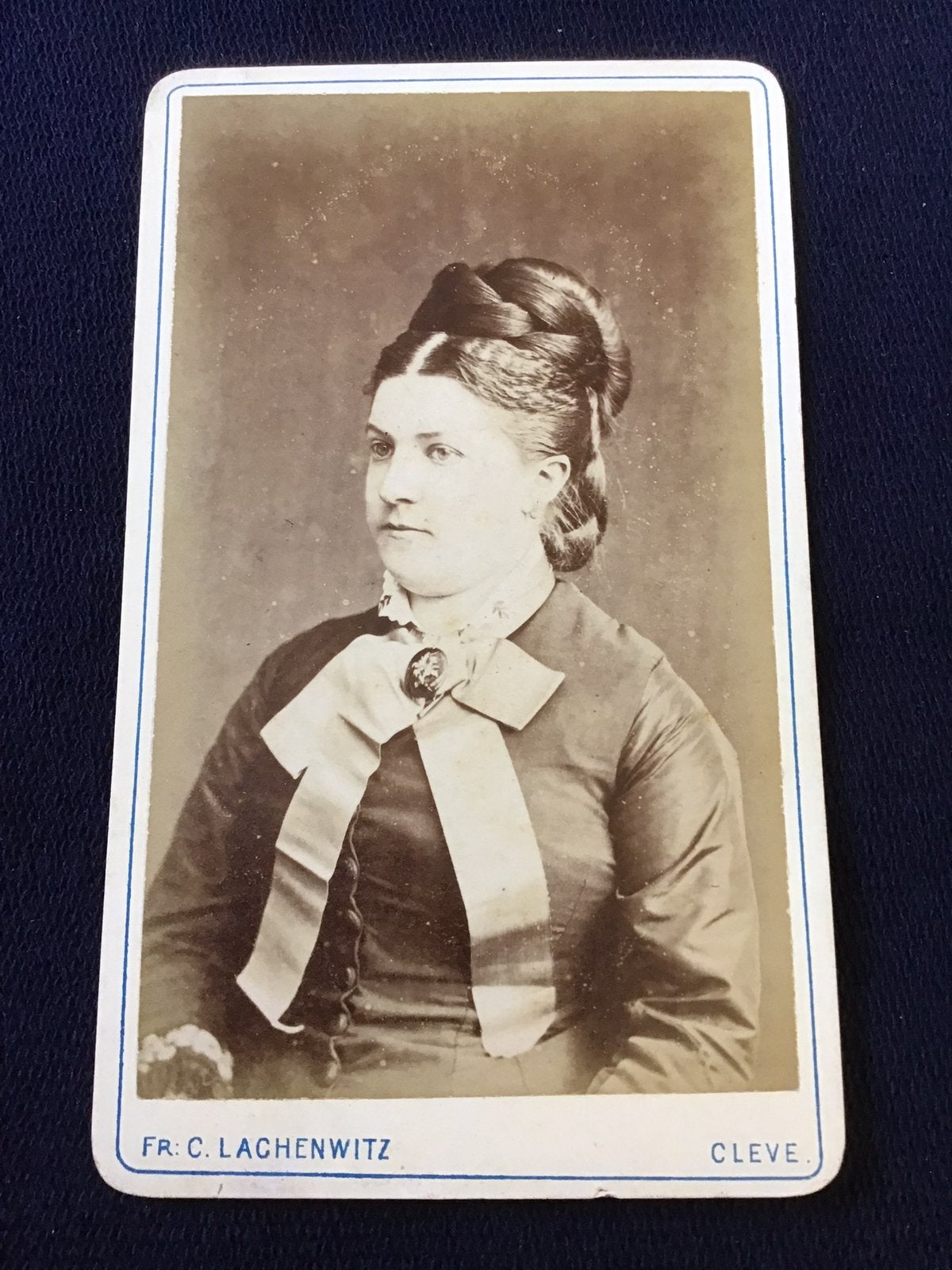 CDV, Dame, FR.C. LACHENWITZ, CLEVE, Carte de Visite, Ophalen of Verzenden, Voor 1940, Gebruikt, Foto