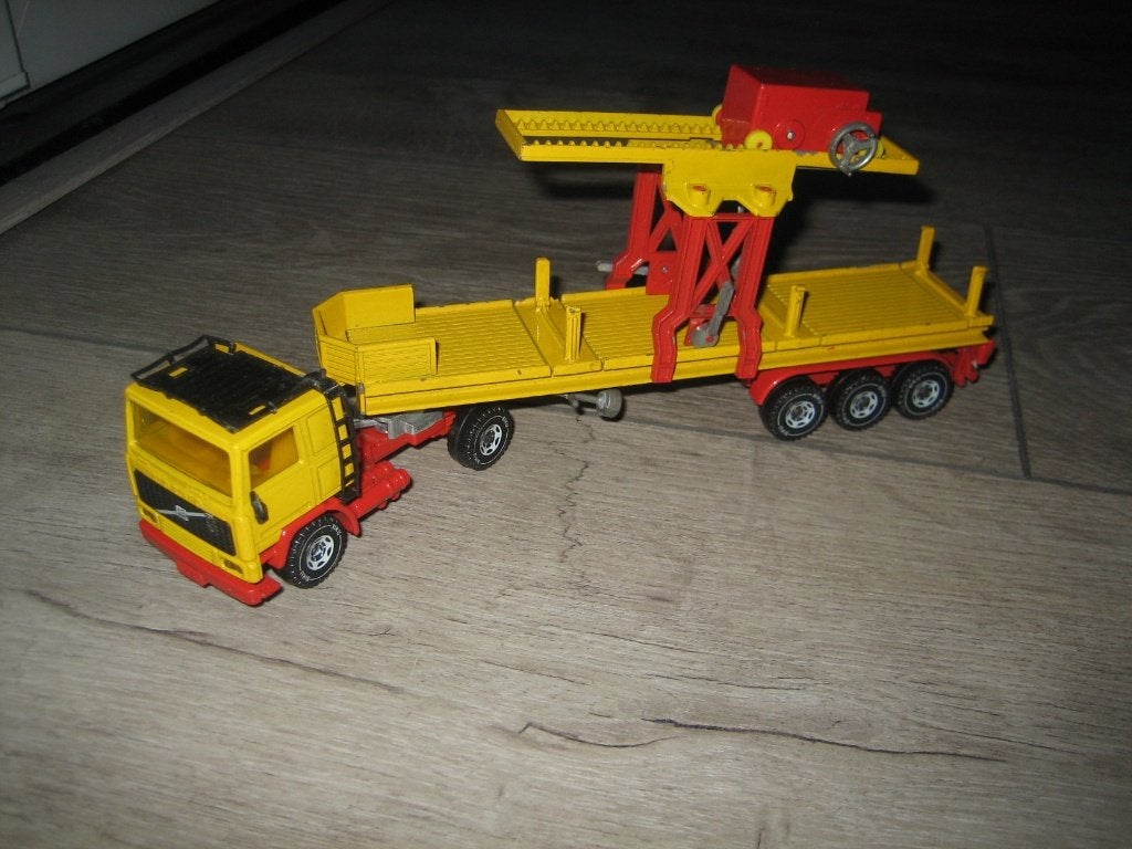 siku 3711 volvo F10 turbo 6 buizentransport, Ophalen of Verzenden, Gebruikt, Bus of Vrachtwagen, SIKU