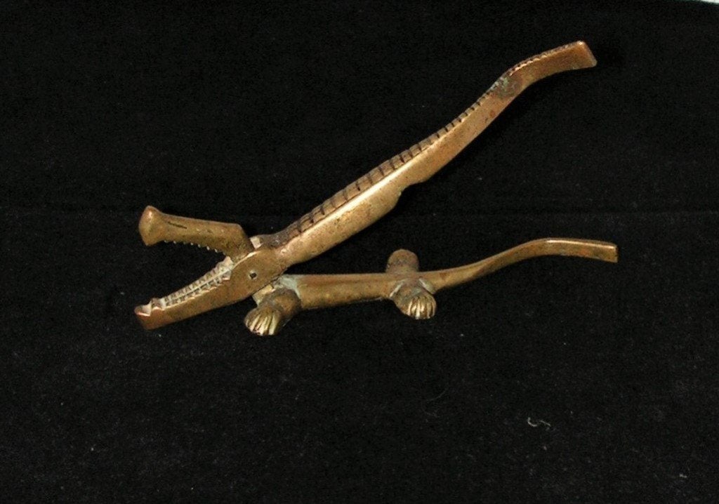 Messing Notenkraker Krokodil, Ophalen of Verzenden, Koper