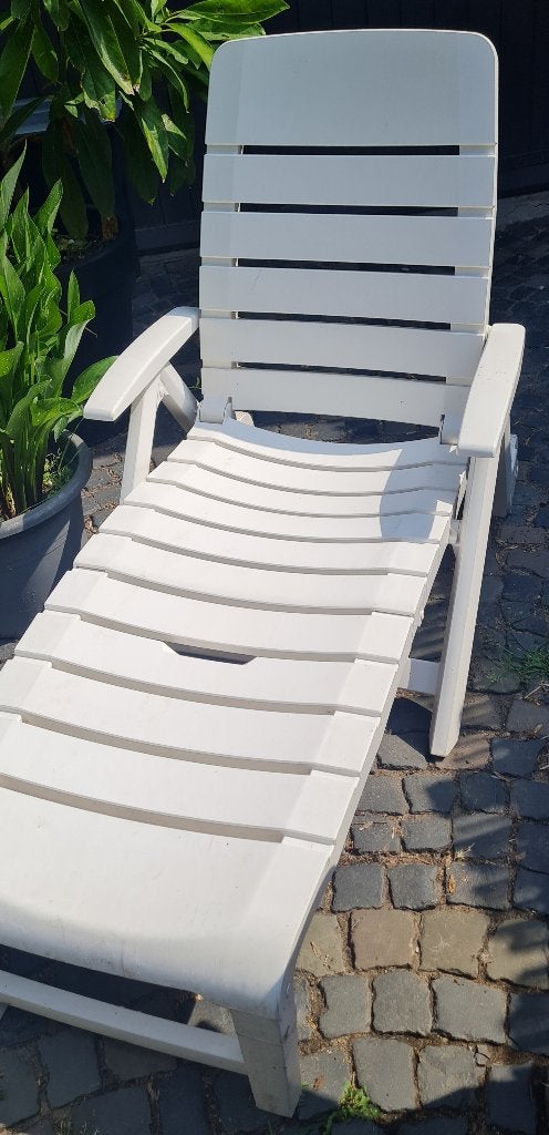 Lounge patio chair, Ophalen, Gebruikt, Kunststof, Verstelbaar