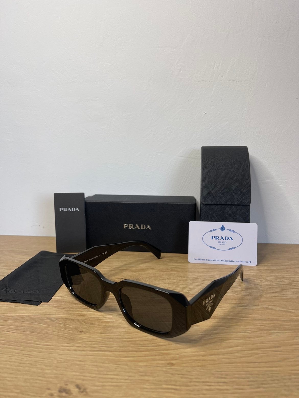 Prada zonnebril, Overige merken, Zonnebril, Zwart, Nieuw