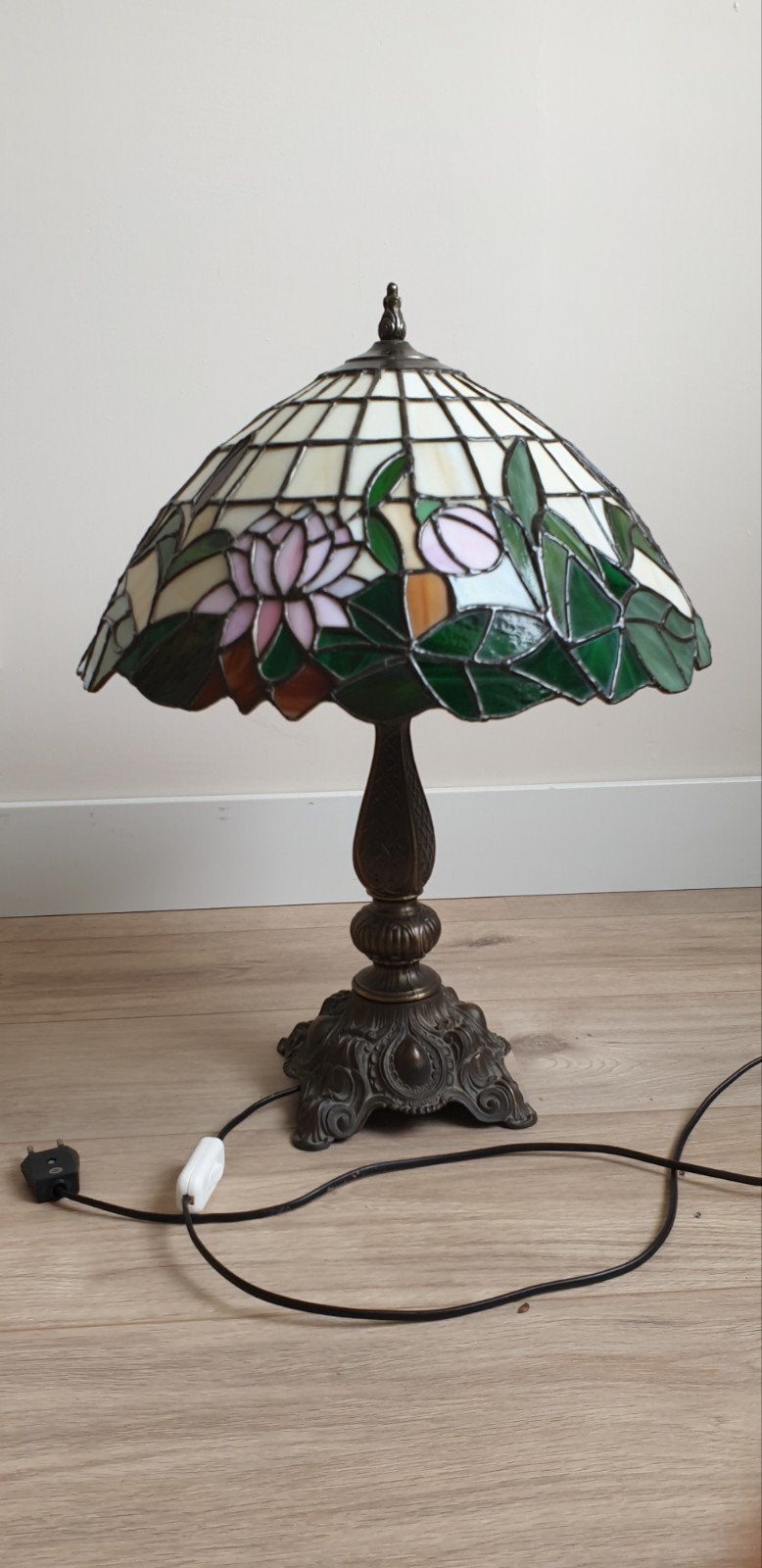 Tiffany Stijl Tafellamp met Bloemmotief, Ophalen