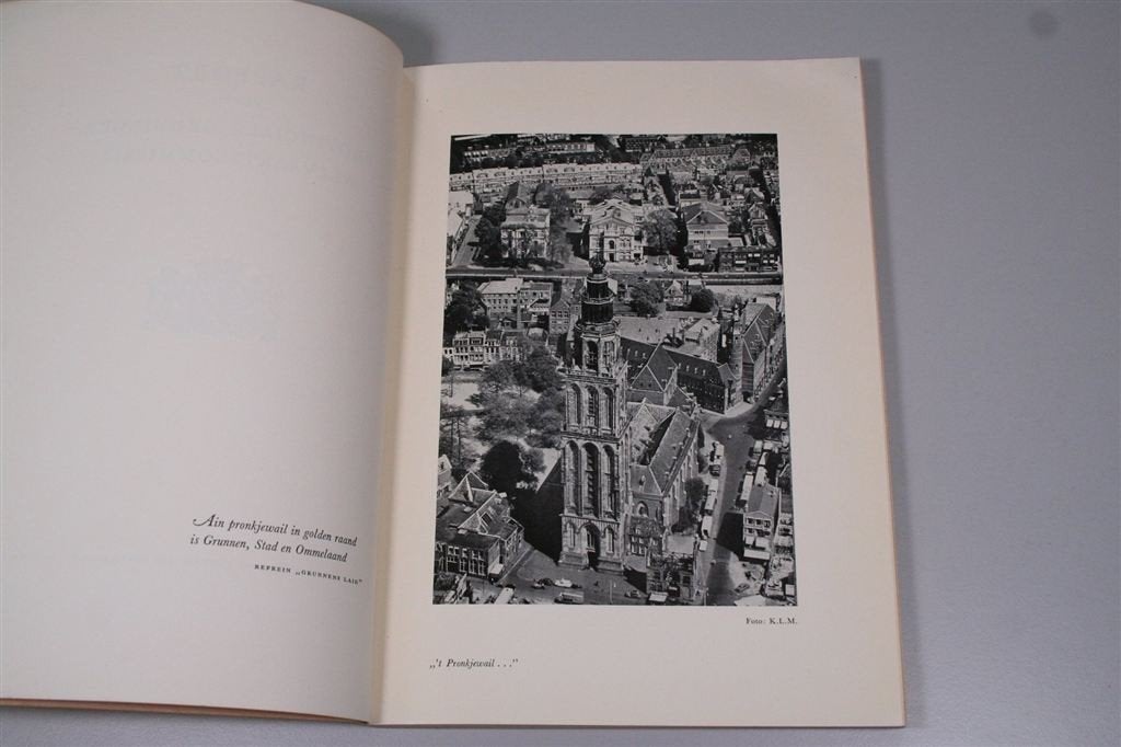 Rapport Groninger Welvaartscommissie — ca. 1970, Ophalen of Verzenden, Gelezen