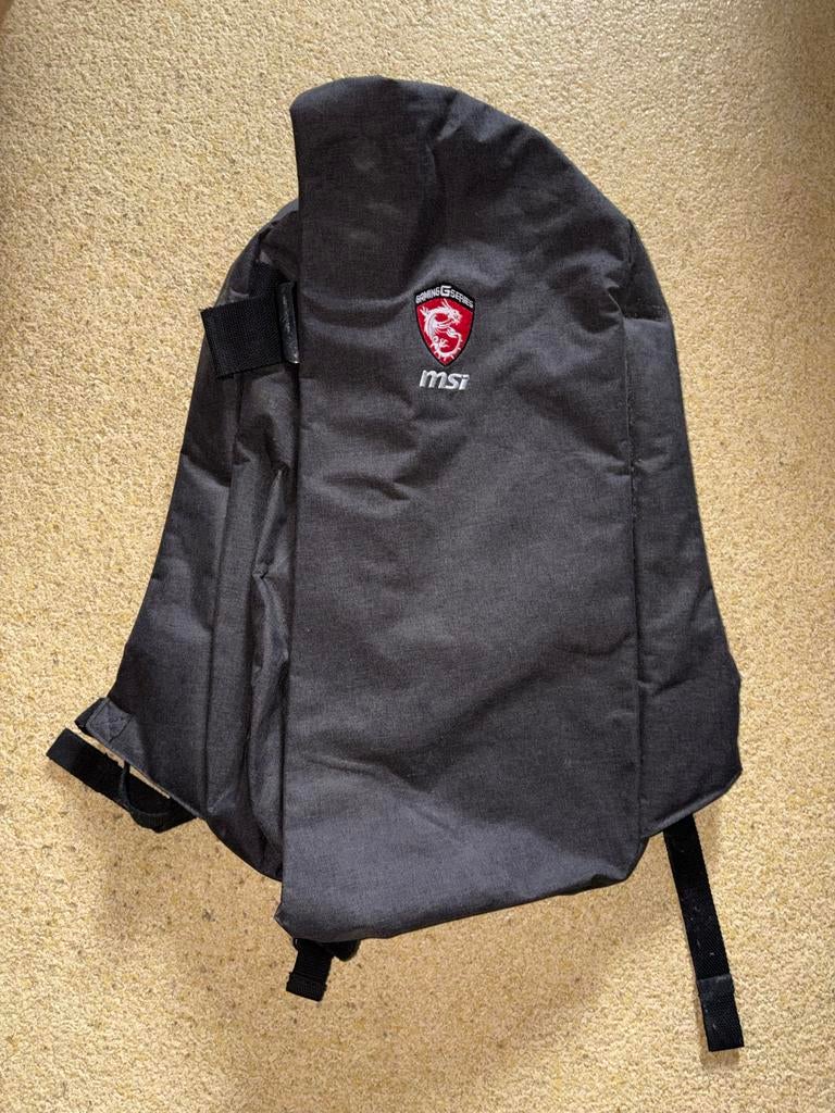 MSI Gaming Laptop Rugzak, Ophalen of Verzenden, Gebruikt, 25 tot 40 cm, Overige merken
