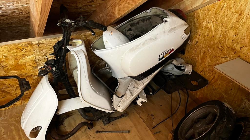 Scooter onderdelen kymco, iva, gy6, piaggio, sym, Fietsen en Brommers, Brommeronderdelen | Scooters, Gebruikt, Overige merken
