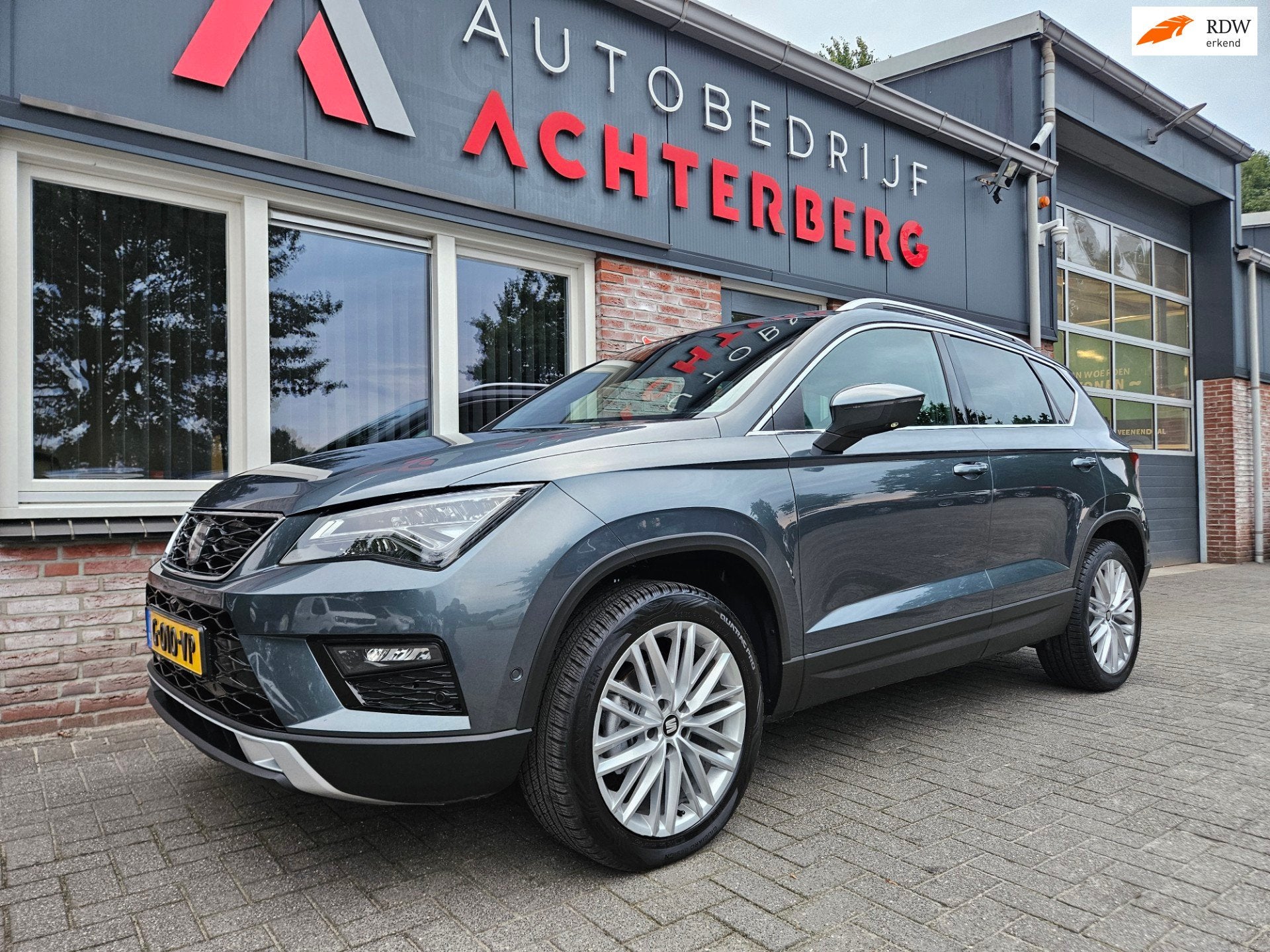Seat Ateca 1.5 TSI FR Business Intense Trekhaak! 150PK! LED!, Voorwielaandrijving, Euro 6, 150 pk, Bedrijf