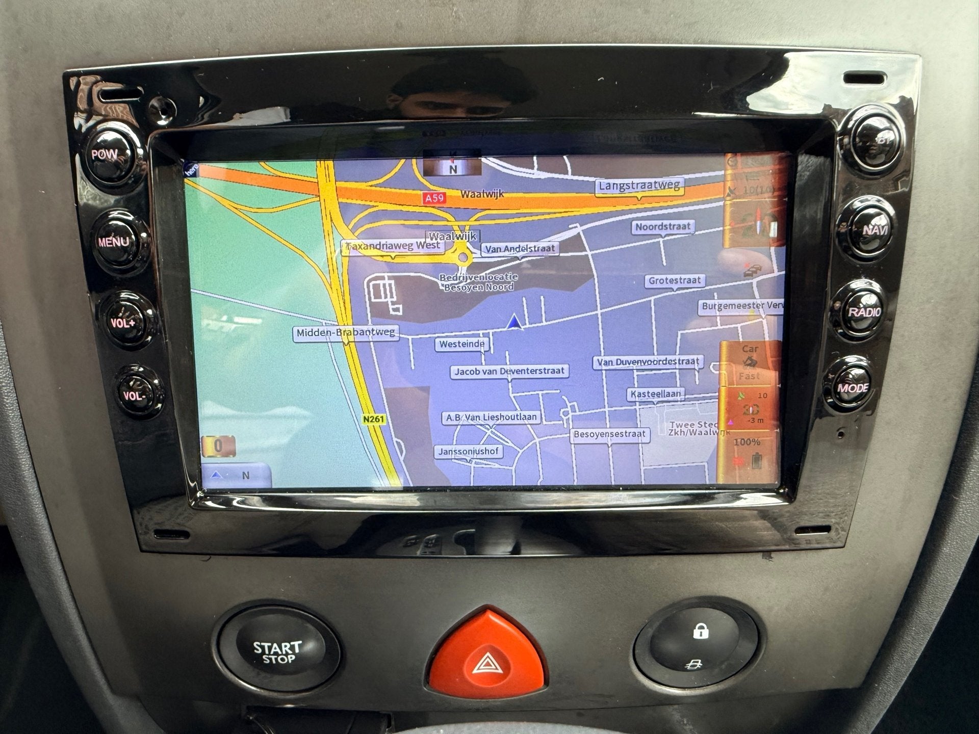 Foto 16 van Renault Mégane 1.6-16V Dynam Comf Automaat|Nwe APK| Carplay