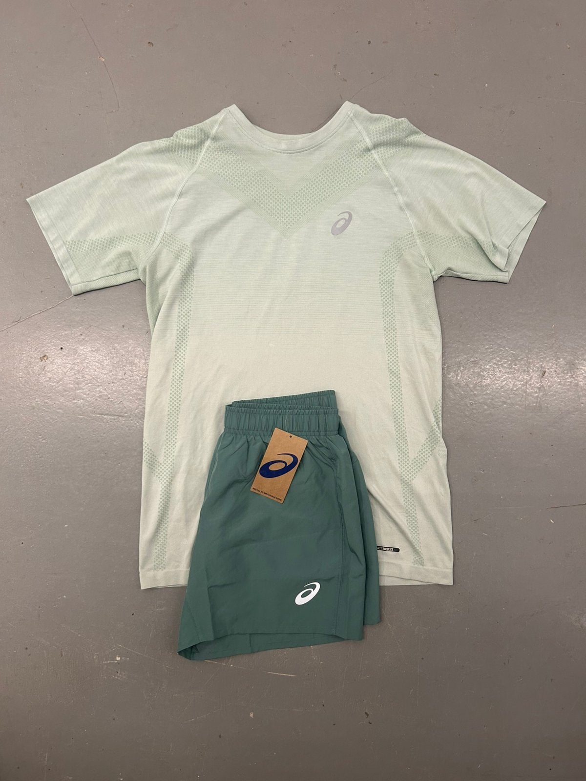 Asics running set groen (origineel), Ophalen of Verzenden, Zo goed als nieuw