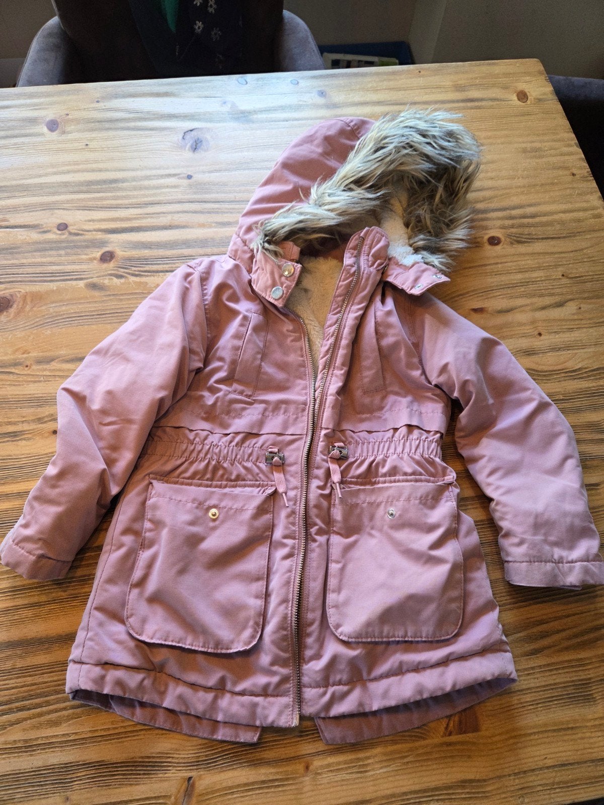 H&M winterjas maat 116 voor meisjes, Ophalen of Verzenden, Gebruikt, H&M, Meisje