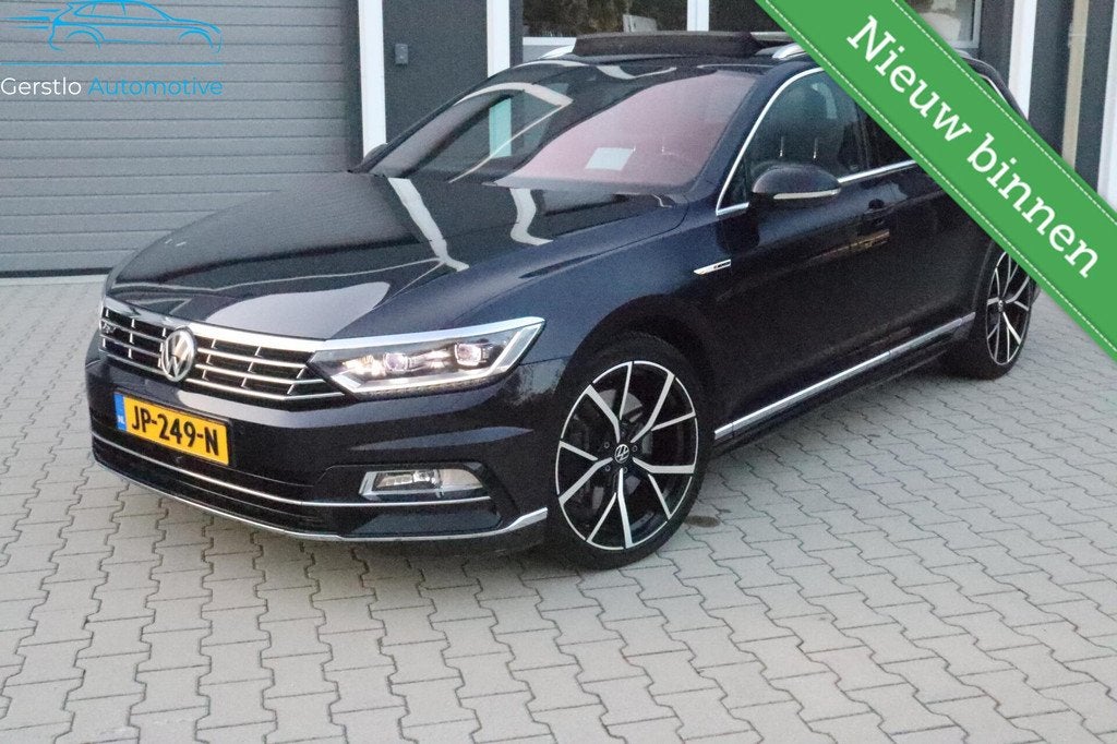 Volkswagen Passat Variant 2.0TSI 4Motion R-line HUD PANO ACC, Automaat, Gebruikt, 4 cilinders, Blauw