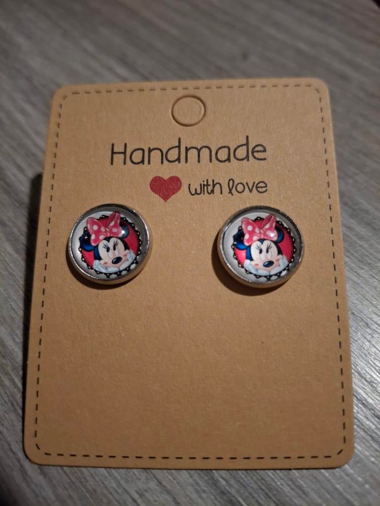 Nieuwe handgemaakte Minnie Mouse oorbellen, Overige materialen, Overige kleuren, Nieuw, Ophalen of Verzenden